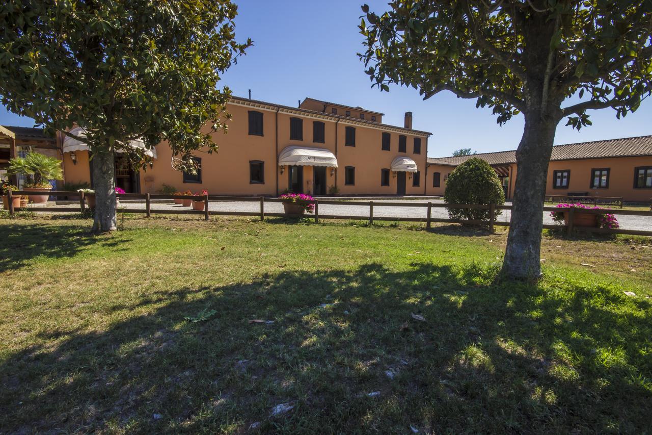 Antico Casale Le Fossate Hotel Giove Bagian luar foto