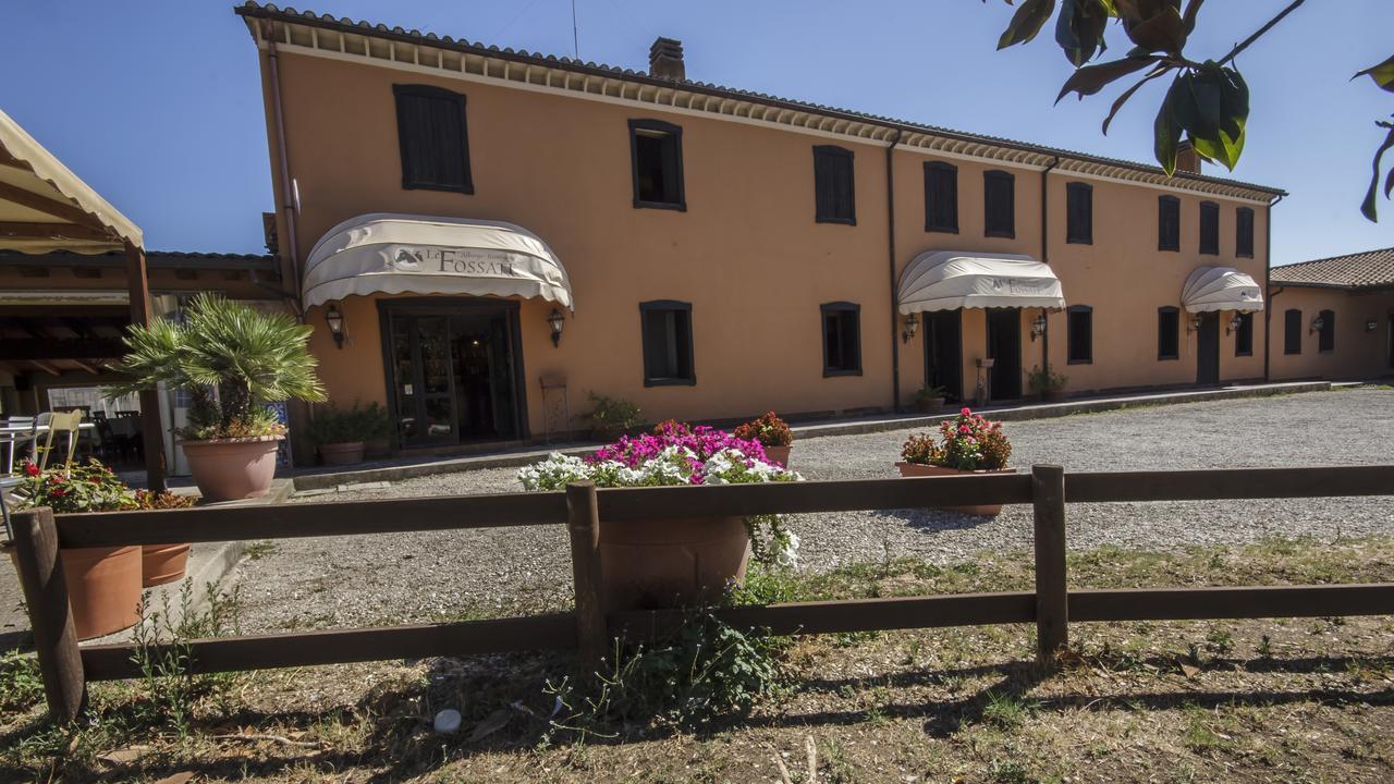 Antico Casale Le Fossate Hotel Giove Bagian luar foto