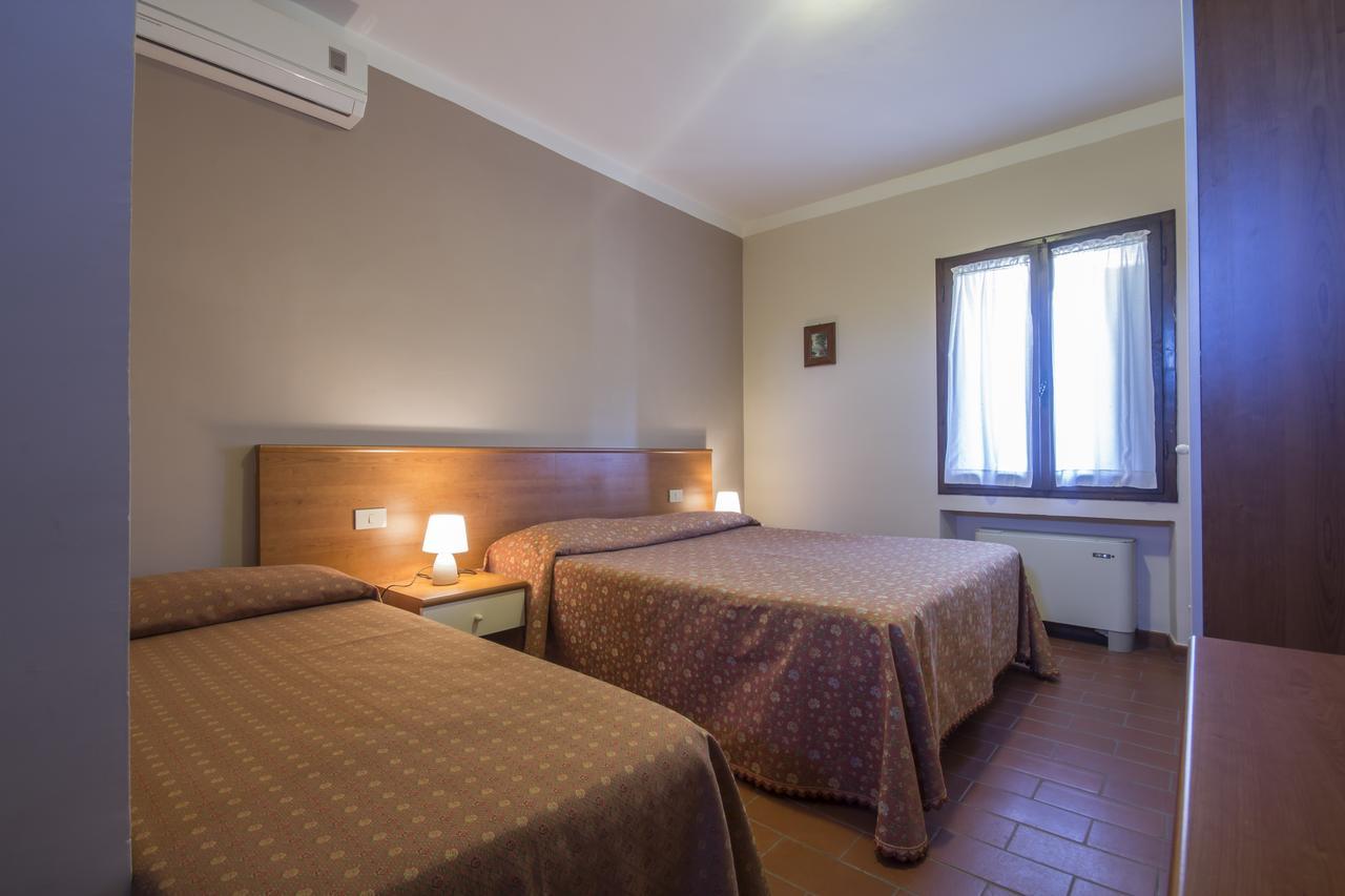 Antico Casale Le Fossate Hotel Giove Bagian luar foto